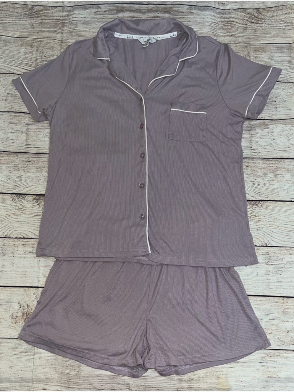 🤎3/$10 Nicole Miller Lavender Mauve Short-Sleeve Pajama Top & Short Set Size XL - Picture 10 of 10